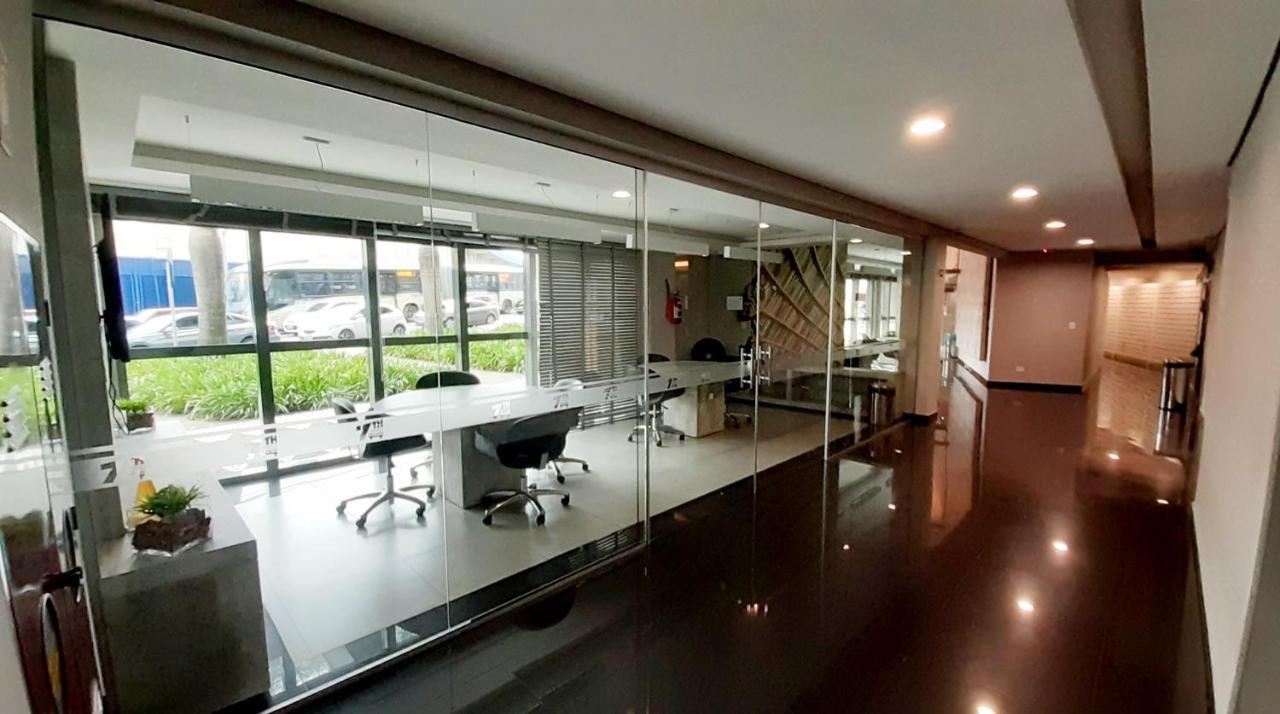 Estudio Aconchegante No Centro De Curitiba - Ar Condicio E Localizacao Perfeita! Εξωτερικό φωτογραφία