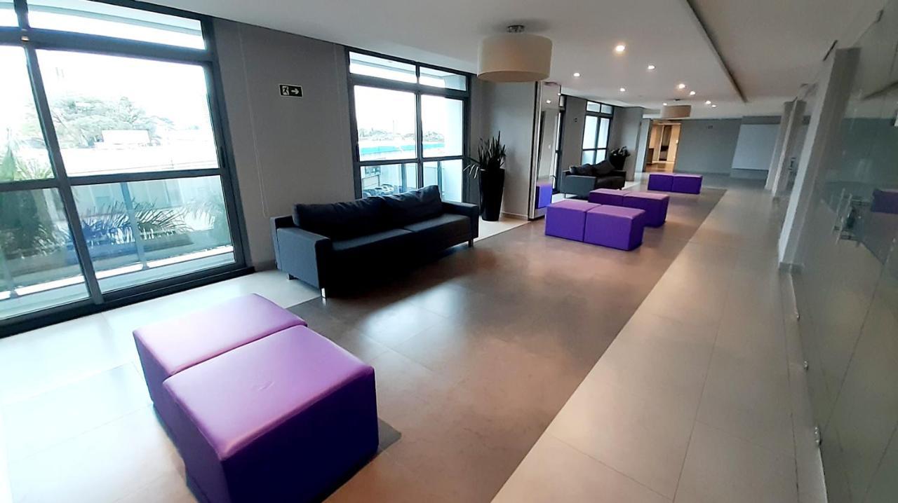 Estudio Aconchegante No Centro De Curitiba - Ar Condicio E Localizacao Perfeita! Εξωτερικό φωτογραφία